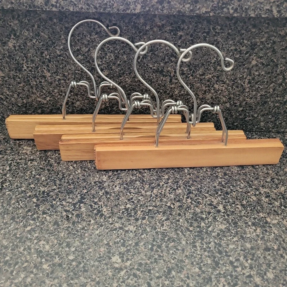 Vintage Lot of 4 Wooden Clamp Hangers for Suit Pants Slacks Trousers
